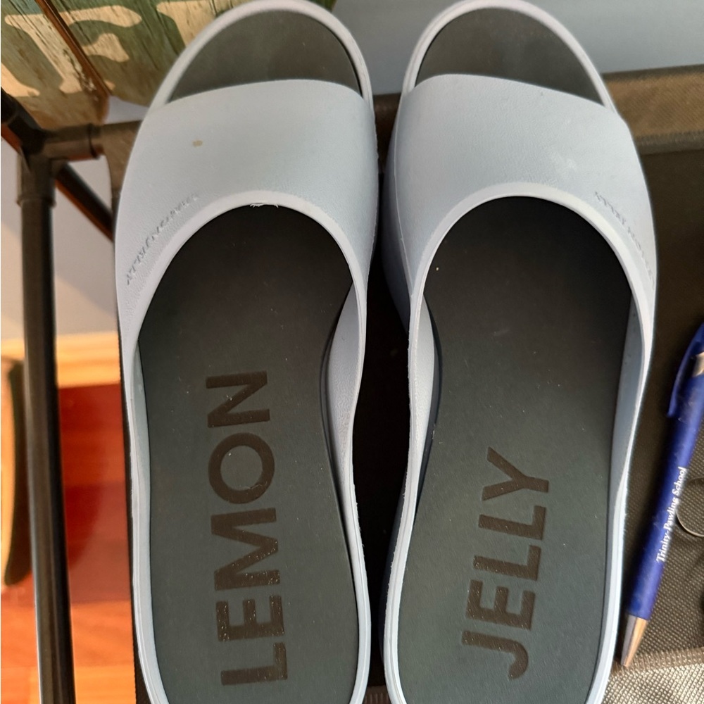 Lemon Jelly Light Blue Slides